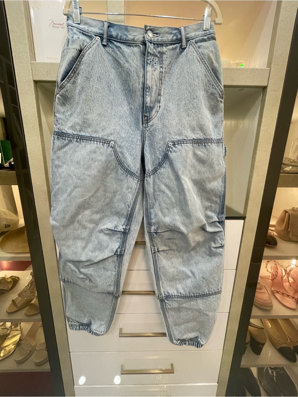 Light Wash Women’s Relaxed Cargo Jeans